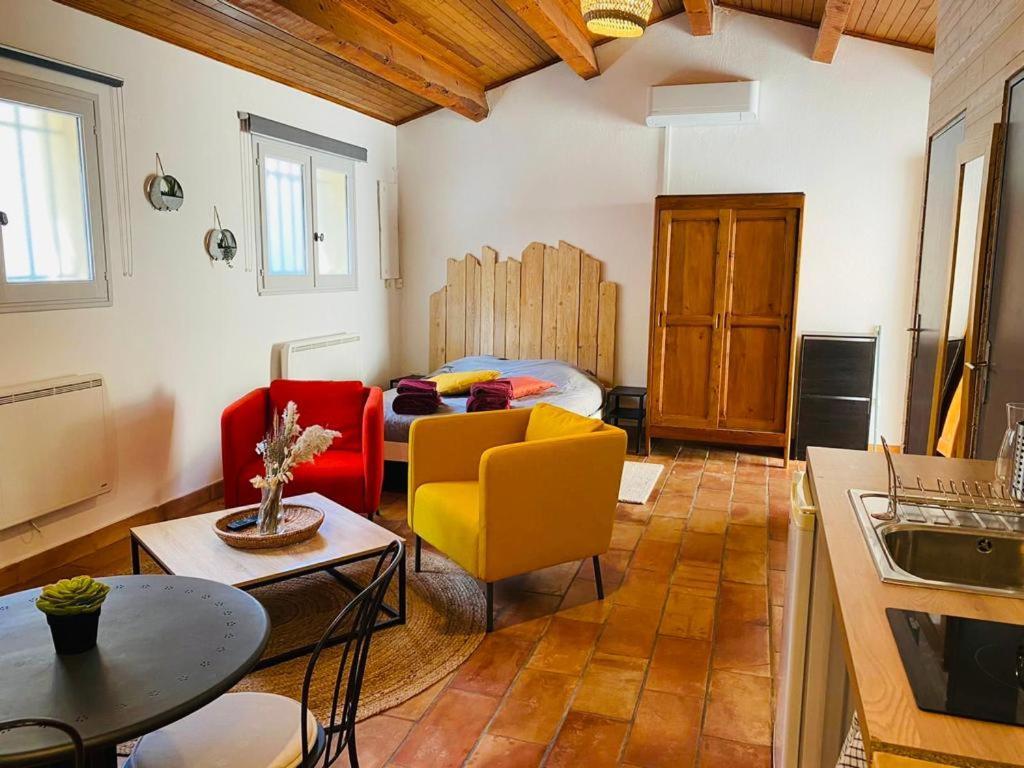 Studio Ile De La Barthelasse A Deux Pas Du Centre Avinyon Dış mekan fotoğraf